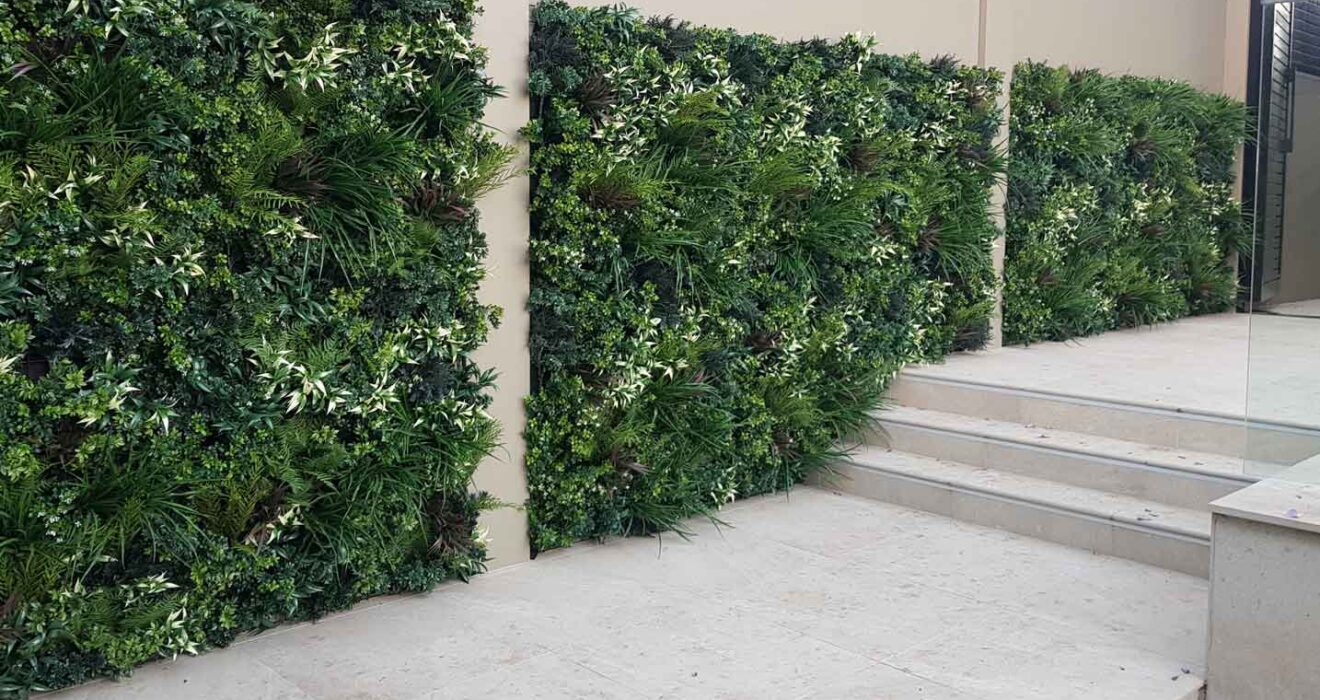 Why Go with Artificial Green Walls?